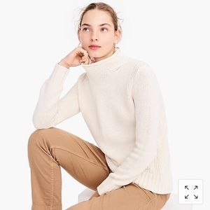 J crew always rollneck sweater xs in tan/cream